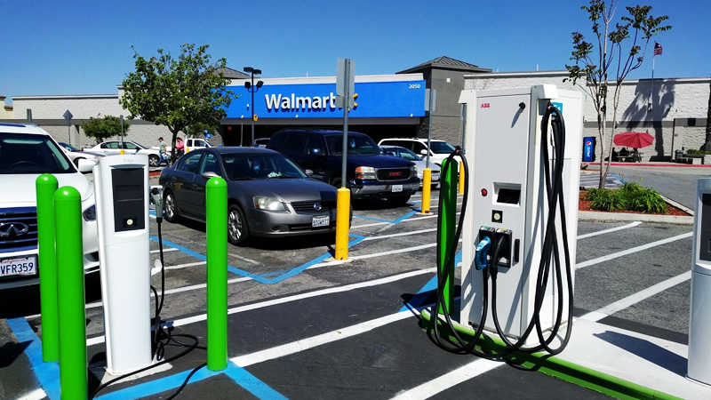 Walmart Fast-Charging EV Stations